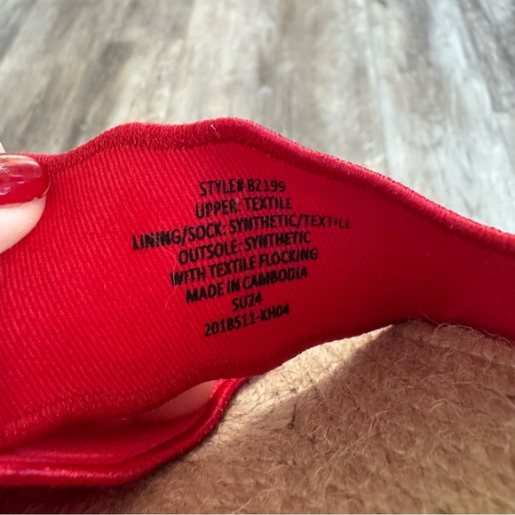 NWOT! J. Crew Factory Scalloped slide sandals - Canvas & Espadrille Sole - Red - Picture 2 of 7